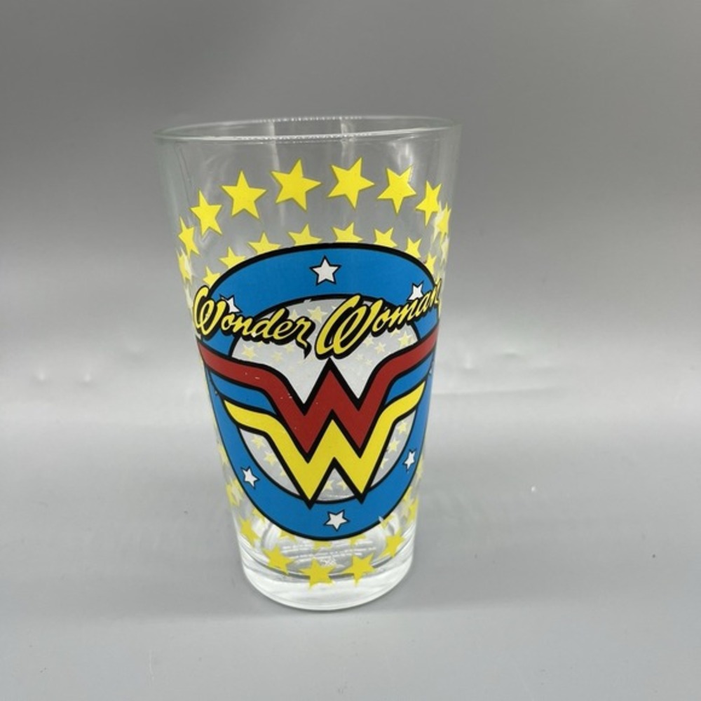 Wonder‎ Women 16oz Glass Cup 1980's Logo Classic Comic Star Burst NWT